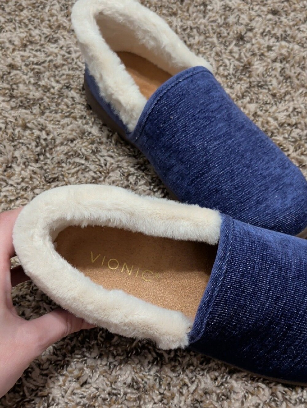 Vionic Clare cozy denin navy blue plush faux fur lined slip on slippers - Picture 3 of 9